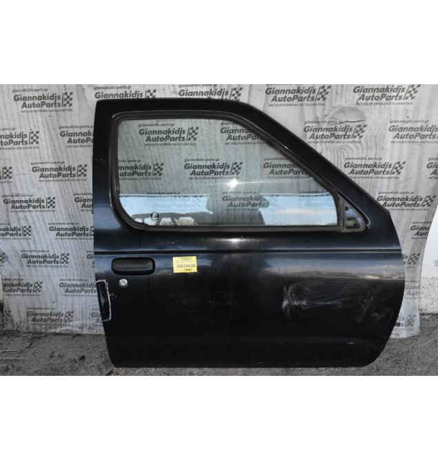Πόρτα Εμπρός Δεξιά Nissan Navara D22 1998-2005 (Χωρίς Καθρέφτη) (Με Χτύπημα)