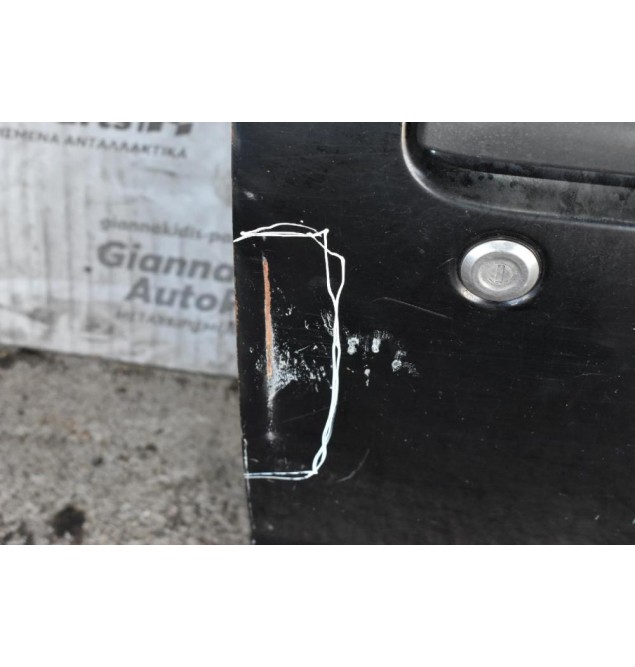 Πόρτα Εμπρός Δεξιά Nissan Navara D22 1998-2005 (Χωρίς Καθρέφτη) (Με Χτύπημα)