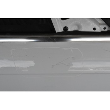 Πόρτα Εμπρός Δεξιά Audi A4 (Quatro) 2008-2012 (Με Χτύπημα)