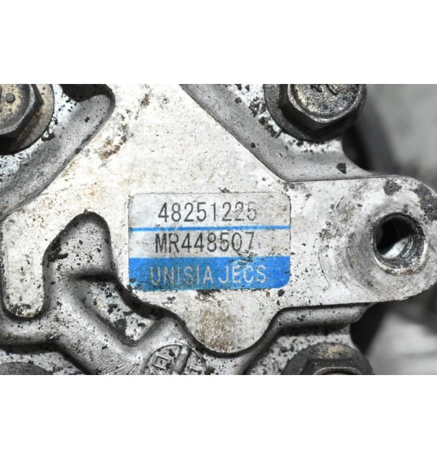 Αντλία Υδραυλικού Τιμονιού Mitsubishi L200 2.5 4D56 K74 1997-2005 MR448507