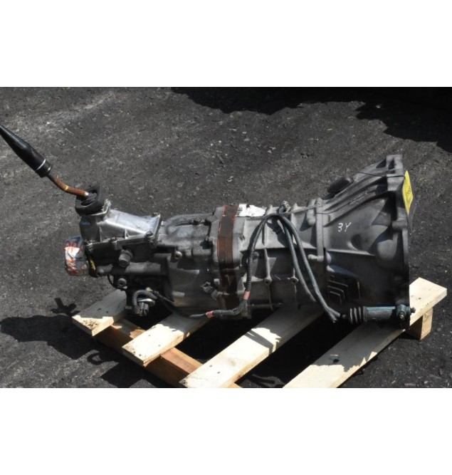 Χειροκίνητο Σασμάν Toyota Hilux 1.8 2.0 2.2 2Υ 3Υ 4Υ 1990-2001