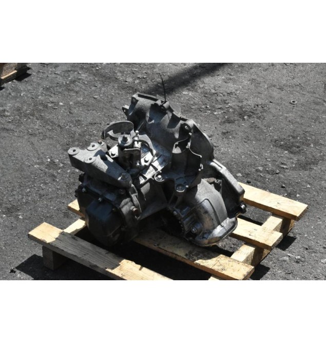 Χειροκίνητο Σασμάν Opel Astra H 1.8 2003-2010 (4C394,Πλαστικο καπακι πισω)