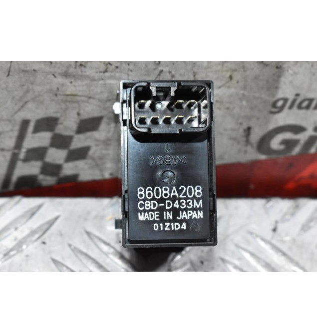 Διακόπτης Ηλεκτρικού Πίσω Κεντρικόυ Παραθύρου Mitsubishi L200 KB4 2006-2015 8608A208 C8D-D433M (8pins)