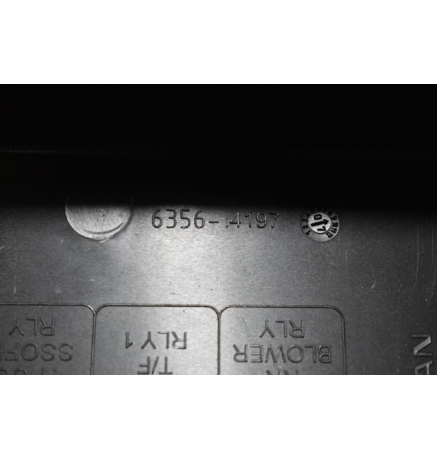 Ασφαλειοθήκη Nissan Navara D40 2005-2012 6356-4197