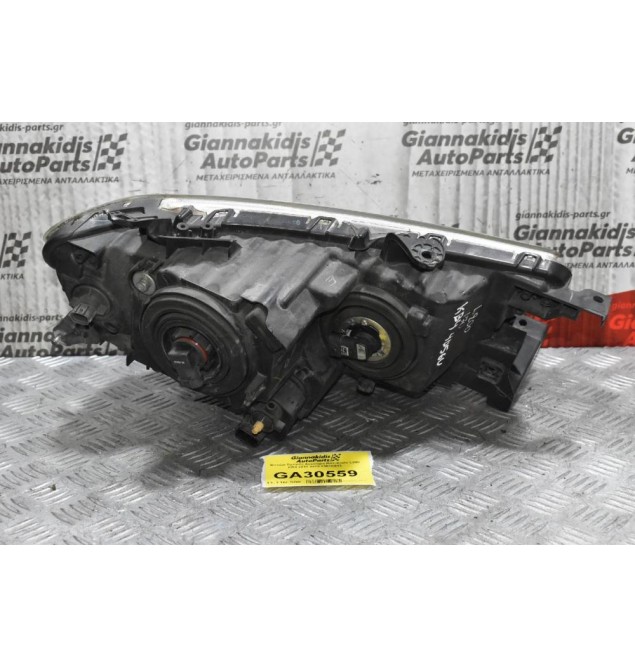 Φανάρι Εμπρός Αριστερό Mitsubishi L200 KB4 2010-2015 8301C013 (Με Γρατζουνιά)