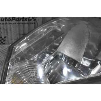 Φανάρι Εμπρός Αριστερό Mitsubishi L200 KB4 2010-2015 8301C013 (Με Γρατζουνιά)