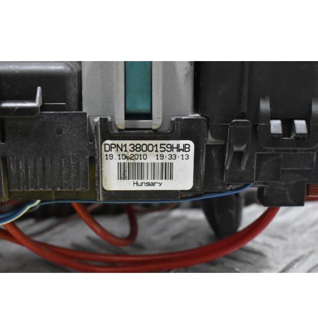 Ασφαλειοθήκη Volvo V60 / S60 1.6 2010-2014 DPN13800159HWB