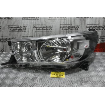 Φανάρι Εμπρός Αριστερό Toyota Hilux Revo 2015-2019 (Μηχανικό)