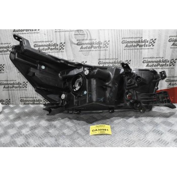 Φανάρι Εμπρός Αριστερό Toyota Hilux Revo 2015-2019 (Μηχανικό)