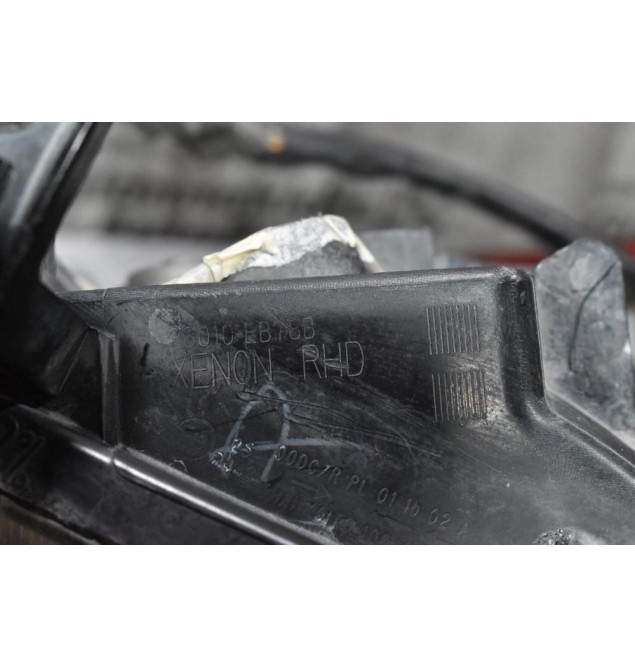 Φανάρι Εμπρός Δεξιό Nissan Navara D40/Pathfinder 2.5 dCi 4WD 2005-2022 26010-EB78B BI-XENON