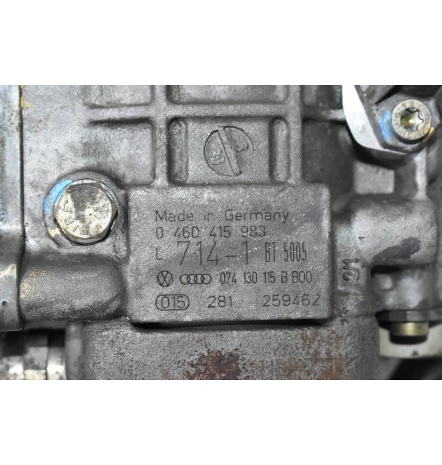 Αντλία Πετρελαίου Volkswagen Transporter T4 AJT 1990-2003 TDI BOSCH 046415983