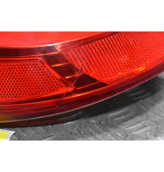 Φανάρι Πίσω Αριστερό Mercedes-Benz B180 W246 B-Class 2010-2014 A2468200564 (Μικρό Ράγισμα)