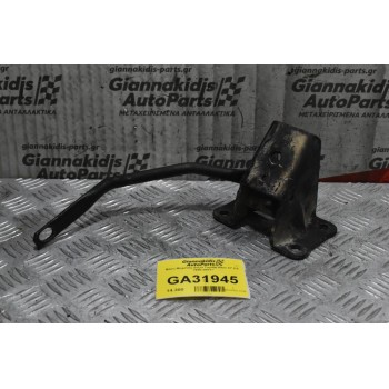 Βάση Μηχανής Δεξιά Toyota Hilux 3Y 2.0 1990-2001