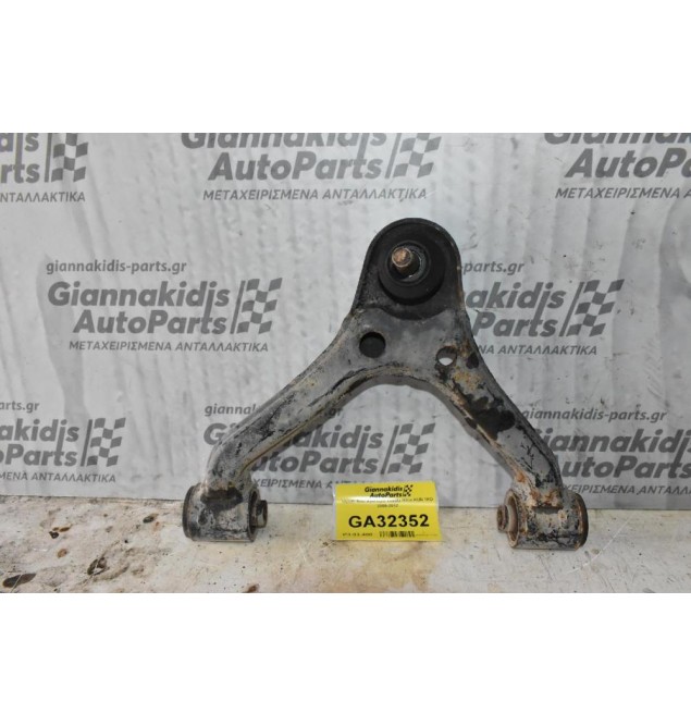 Ψαλίδι Άνω Αριστερό Toyota Hilux KUN15 1KD 2005-2012