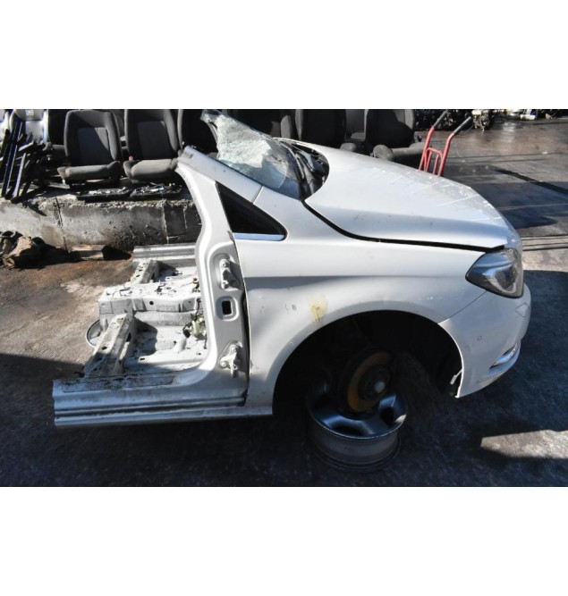 Μούρη Κομπλέ Mercedes-Benz B180 270910 W246 2011-2017 (Προφυλακτηρας,φτερο,φαναρι,μετωπη,καπω)