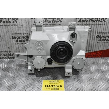 Φανάρι Δεξιό Mitsubishi Canter Fuso 2015-2020 (Καινούριο)