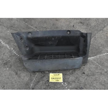 Σκαλοπάτι Δεξια Mitsubishi Canter 2006-2015 (Μεγαλη Καμπινα)