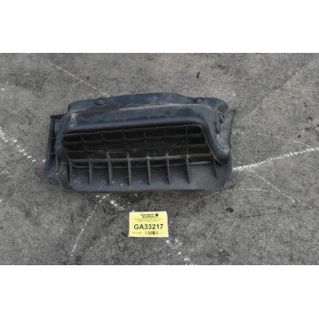 Σκαλοπάτι Δεξια Mitsubishi Canter 2006-2015 (Μεγαλη Καμπινα)