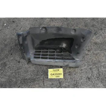 Σκαλοπάτι Δεξι Mitsubishi Canter 2006-2015 (Στενη Καμπινα) (Μικρό Ράγισμα)