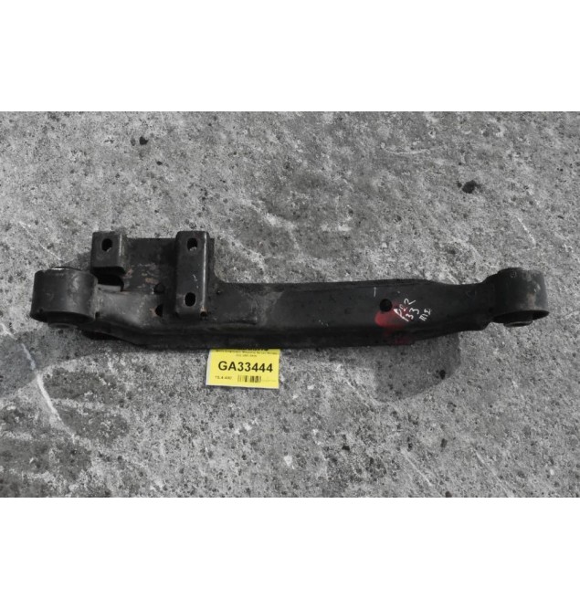 Βαση Διαφορικου Μπροστά Nissan Navara D22 2001-2005