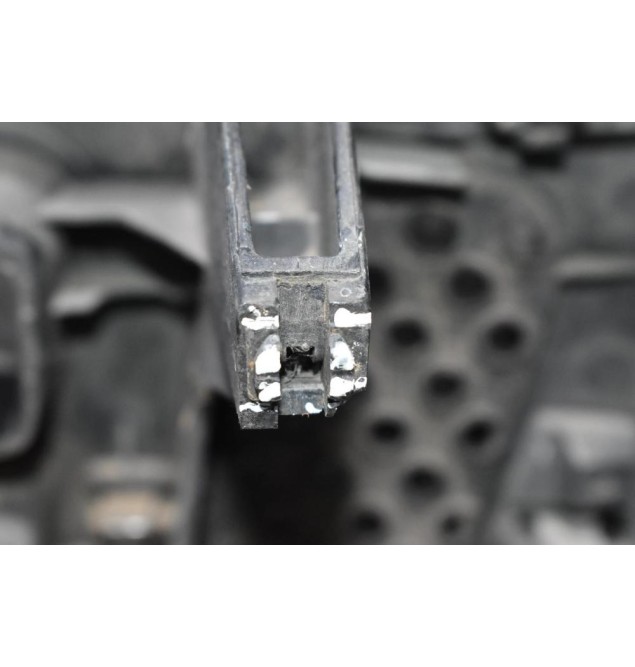 Μάσκα Ford Ranger 2002-2006 UM48-50710 (Σπασμένα Κλιπ)