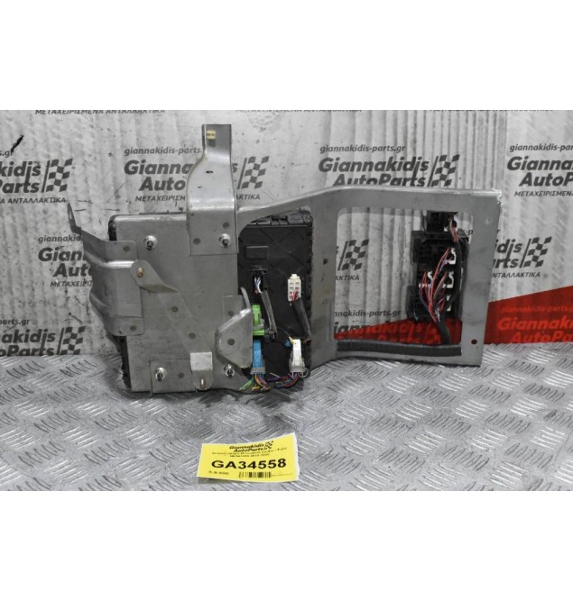 Ασφαλειοθήκη Mitsubishi Canter / Fuso MK543399 2010-2020