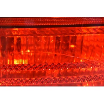 Φανάρι Πίσω Αριστερά Bmw E90 2004-2010 276301L (Μικρό Ράγισμα)