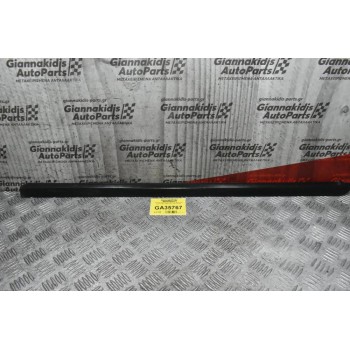 Γλύστρα Παραθύρου Εμπρός Αριστερά Isuzu D-Max 2003-2012 (Εξοτερική)