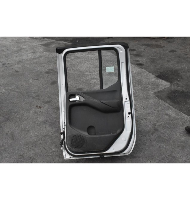 Πόρτα Nissan Navara D40 2005-2010 Πισω Δεξια