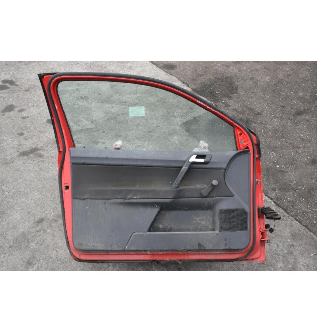 Αριστερη Πόρτα Volkswagen Polo 2003-2008 Τριπορτο.