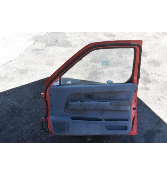 Πόρτα Εμπρος Δεξια Nissan Navara D22 1998-2010
