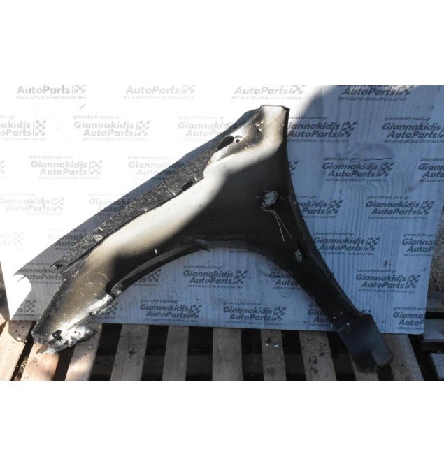 Φτερό Δεξι Toyota RAV 4 2001-2005