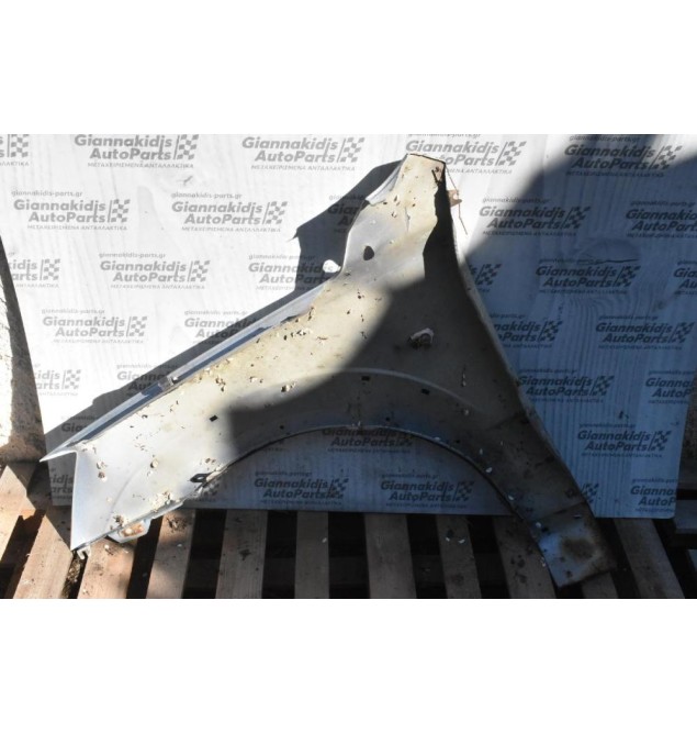 Φτερό Δεξι Kia Sorento 2004-2010