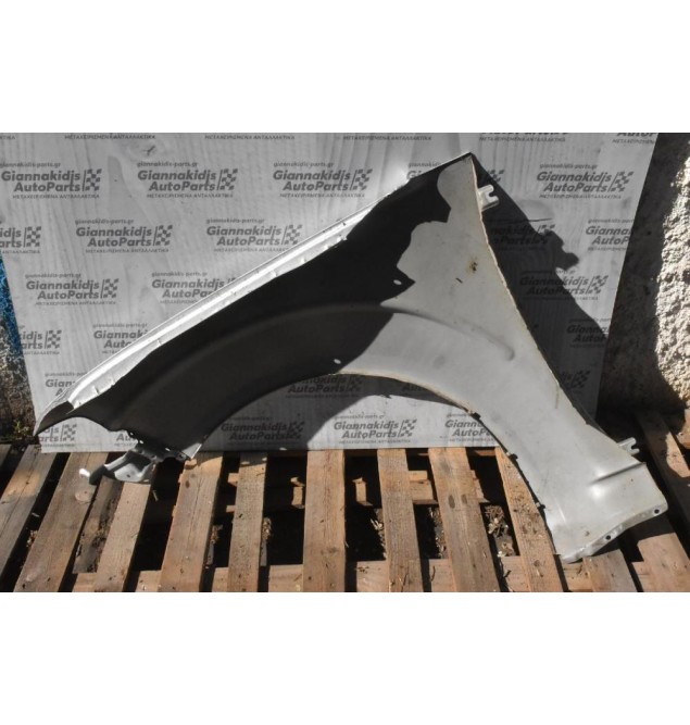 Φτερό Δεξι Nissan Navara D40 2005-2010