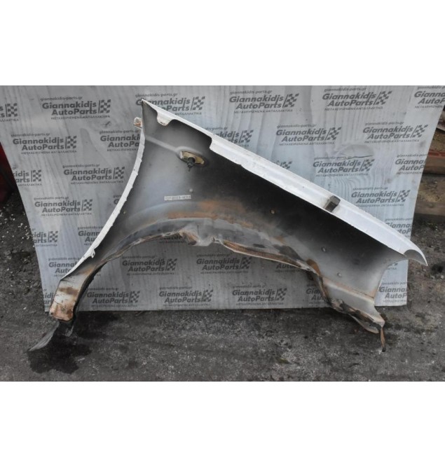 Φτερό Αριστερο Nissan Navara D22 2001-2005