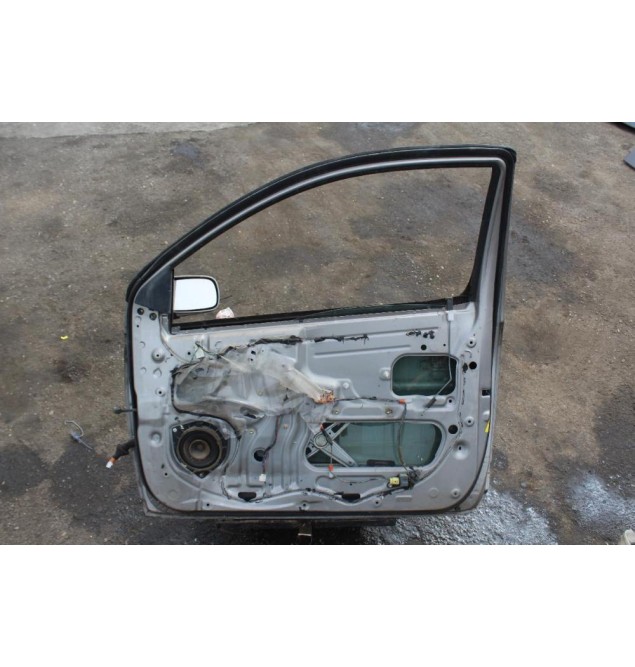 Πόρτα Εμπρος Δεξια Toyota Yaris 1999-2005  3Πορτο