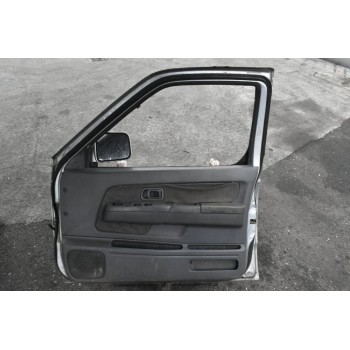 Πόρτα Nissan Navara D22 1998-2010 (Εμπρος Δεξιά)