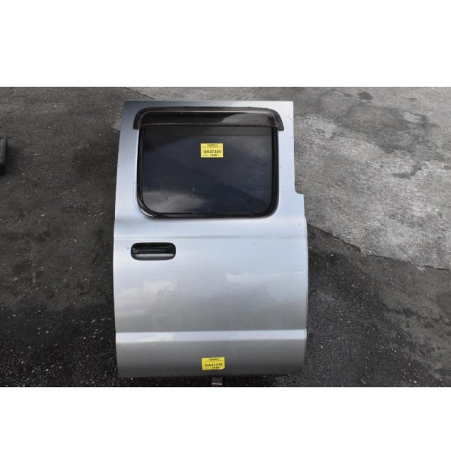 Πόρτα Nissan Navara D22 1998-2010 Πισω Δεξια