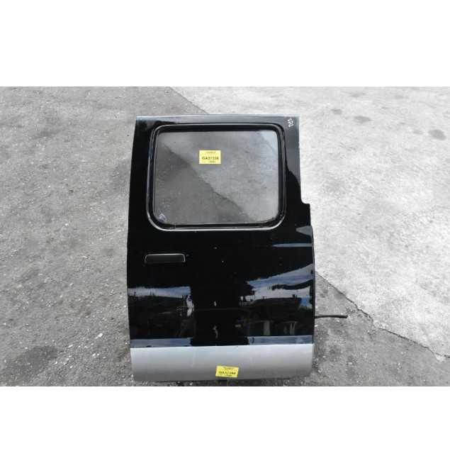Πόρτα Nissan Navara D22 1998-2010 Πισω Δεξια