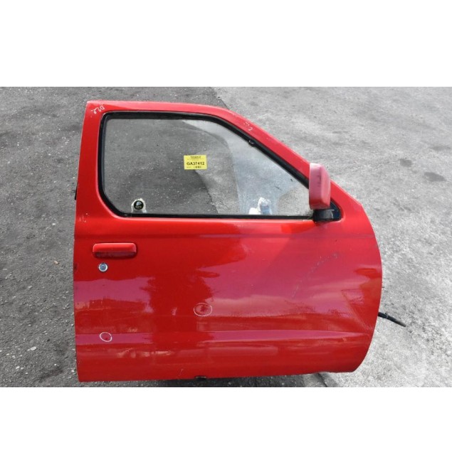 Πόρτα Nissan Navara D22 1998-2010 Εμπρος Δεξια