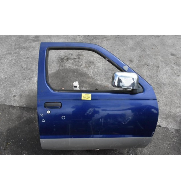 Πόρτα Nissan Navara D22 1998-2010 Εμπρος Δεξια