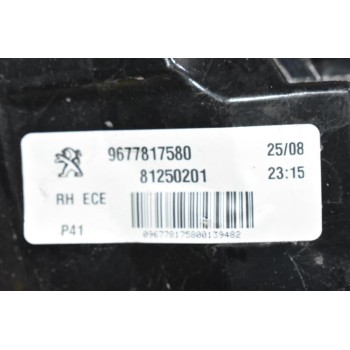 Φανάρι Πίσω Δεξιό Peugeot 308 2014-2020 9677817580