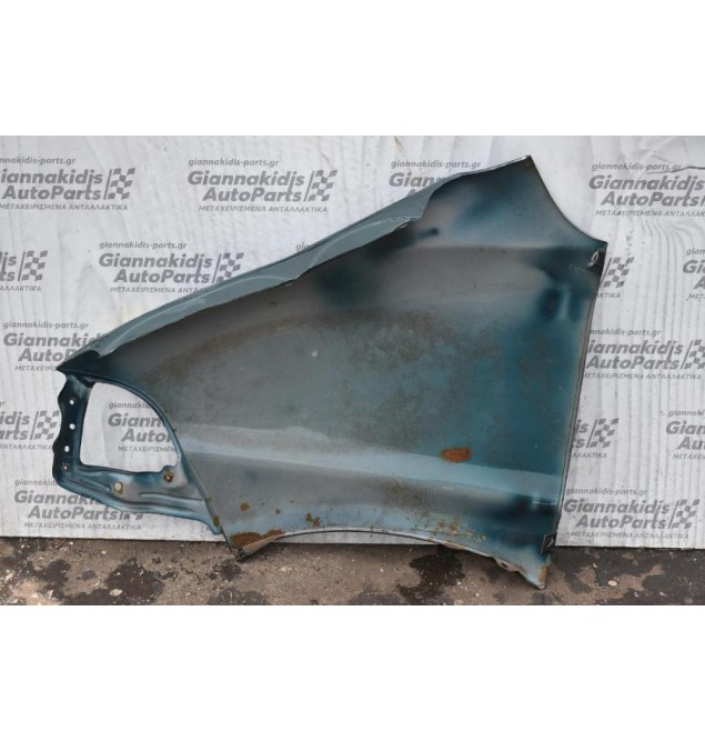 Φτερό Δεξι Toyota Hiace 1997-2006