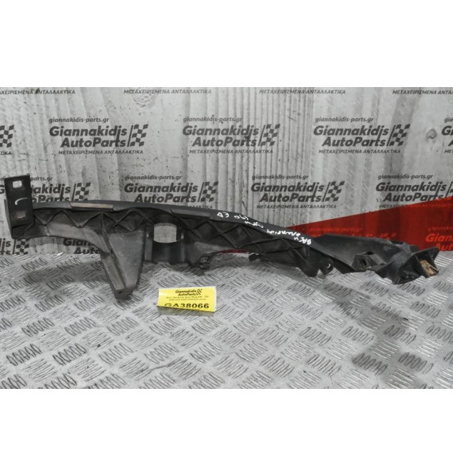 Βάση Φαναριού Δεξιά Bmw E90 - E91 2005-2012 51647116708 (Γνήσια)