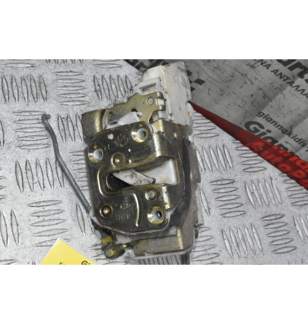 Κλειδαριά Πορτας Nissan Navara D22 1998-2005 (Πίσω Δεξια,2 Pins)