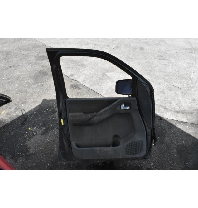 Πόρτα Εμπρός Αριστερά Nissan Navara D40 2006-2015 (Χωρίς Καθρέφτη)