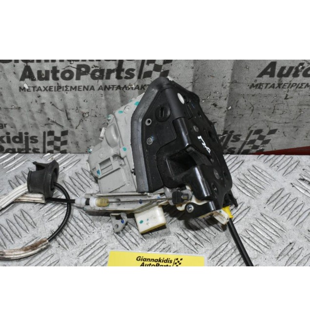 Κλειδαριά Πίσω Δεξιά Audi Q5 - A4 - A5 2008-2018 8K0839016C