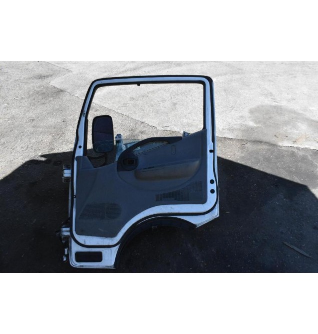 Πόρτα Εμπρός Δεξια Nissan Cabstar F24 2006-2012 (Χωρίς Καθρέφτη)