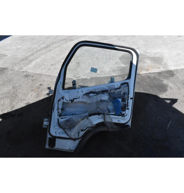 Πόρτα Εμπρός Δεξιά Mitsubishi Canter Fuso 2005-2015 ΜΕΤΡΑΕΙ ΑΚΡΗ-ΑΚΡΗ 111,5 CM(ΣΚΑΛΟΠΑΤΙ ΤΕΡΜΑ ΚΑΤΩ 43CM) (Φαρδύ) (Χωρίς Καθρέφτη) ΜΕ ΧΤΥΠΗΜΑ