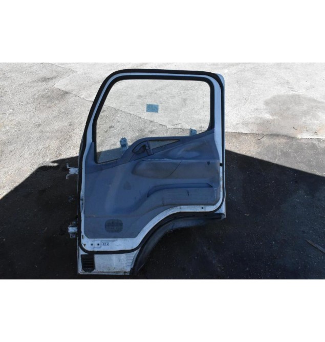 Πόρτα Εμπρός Δεξιά Mitsubishi Canter Fuso 2005-2015 ΜΕΤΡΑΕΙ ΑΚΡΗ-ΑΚΡΗ 111,5 CM(ΣΚΑΛΟΠΑΤΙ ΤΕΡΜΑ ΚΑΤΩ 43CM) (Φαρδύ) (Χωρίς Καθρέφτη)
